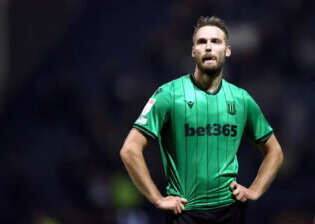 Stoke City legend issues warning to 28-year old whose future is in question