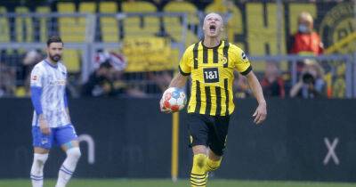 Soccer-Haaland scores in Dortmund farewell appearance