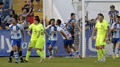 El Alcoyano pone picante al ascenso frenando al Andorra