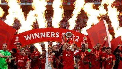 Liverpool bests Chelsea to win 1st FA Cup since 2006, keeps quad bid alive