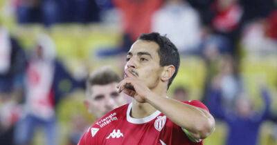 Soccer-Ben Yedder hits hat-trick as Monaco close in on Champions League spot