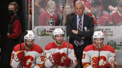 Darryl Sutter - Flames coach Sutter brings Game 7 savvy to series finale against Stars - tsn.ca