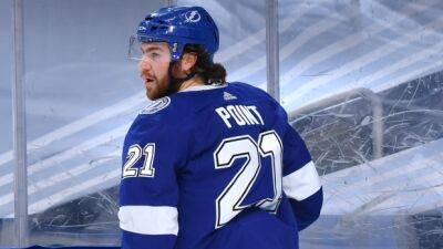 Lightning's Point appears to hurt leg in Game 7