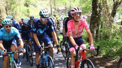 Giro d’Italia 2022 Stage 9 LIVE - Juan Pedro Lopez starts in pink as fearsome Blockhaus awaits