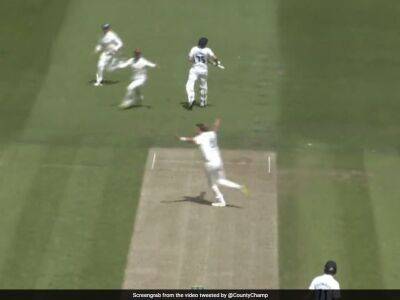 Stuart Broad - Peter Handscomb - Watch: Nottinghamshire Player Breaks Into Hilarious Celebration As Stuart Broad Joins In After Epic Run Out vs Middlesex In County Championships - sports.ndtv.com