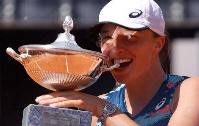 Iga Swiatek - Roland Garros - Maria Sakkari - Daria Kasatkina - Swiatek retains Italian Open to claim a fifth straight title - beinsports.com - France - Italy - Tunisia -  Rome