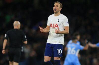 Kane sends Spurs into the top four