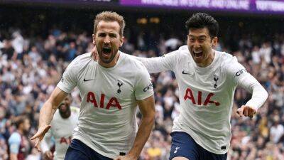 Antonio Conte - Harry Kane - North London - Ashley Barnes - Nick Pope - Mike Jackson - Kane penalty sends Spurs into top four with win over Burnley - channelnewsasia.com - Italy -  Hugo