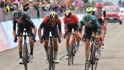 Eddy Merckx - Richard Carapaz - Mikel Landa - Romain Bardet - El sueño de Juanpe continúa y Landa aspira a todo en este Giro - en.as.com
