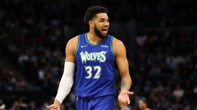 Sources - Minnesota Timberwolves' Karl-Anthony Towns undergoes stem cell treatment, platelet-rich plasma injections - espn.com -  Karl-Anthony - state Minnesota