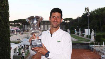 Rome success for Novak Djokovic and Iga Swiatek
