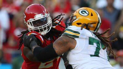 Denver Broncos - Source -- Miami Dolphins add to pass rush, reach deal with Melvin Ingram - espn.com - Jordan -  Kansas City