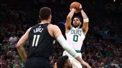 Brook Lopez - Jayson Tatum - Grant Williams - Celtics rout Bucks in Game 7, advance to Eastern Conference Finals - tsn.ca -  Boston - county Bucks