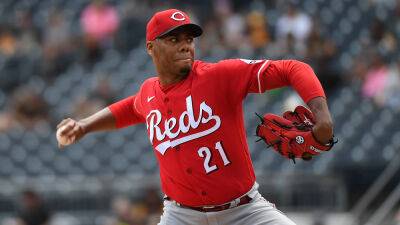 Hunter Greene unbothered by Reds' loss in no-no: 'This is my team, ride or die with them'