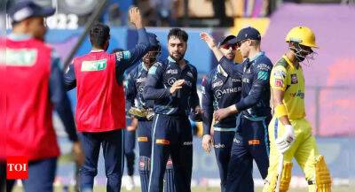 IPL 2022: GT now guaranteed top slot, 7 teams vying for 3 remaining spots - All playoffs possibilities in 11 points - timesofindia.indiatimes.com