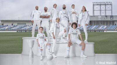 Presentada la nueva camiseta del Real Madrid para la 2022-23