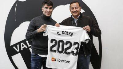 Valencia La amenaza de Murthy a Carlos Soler: "Si sales gratis en enero, te mato con toda la prensa"