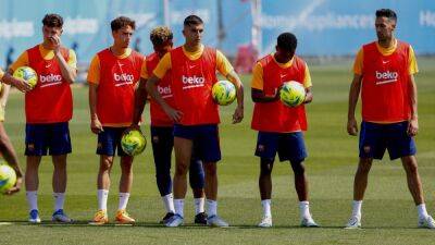 Prohibido hacer 'campana' en el amistoso de Australia - en.as.com - Australia