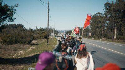 Meet the students who marched 400 km across Portugal for climate justice - euronews.com - Sweden - Portugal -  Lisbon