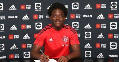 Manchester United starlet Kobbie Mainoo signs first professional deal