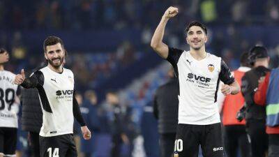 Joan Laporta - Gerard Romero - Carlos Soler - El Valencia - Anil Murthy - Cónclave para incluir a Gayà en la operación Soler - en.as.com