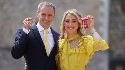 Laura Kenny - Windsor Castle - Tandem royal honours at Windsor Castle for cycling’s golden couple - bt.com