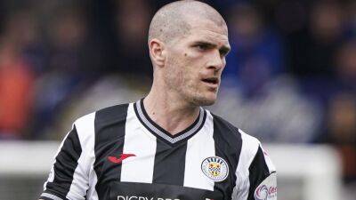 St Mirren want to keep Alex Gogic after successful loan spell