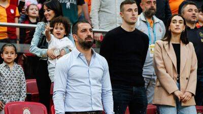 Arda vio el encuentro con Peña en la grada - en.as.com