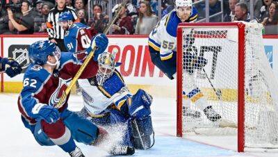 NHL Rink Wrap: Blues almost upset Avalanche; Lightning win Game 1