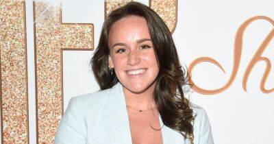 ITV Corrie's Ellie Leach shows off holiday glow in solo appearance after gushing over boyfriend