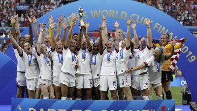 A look at agreements for U.S. men's and women's soccer teams