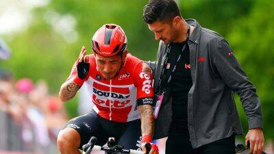 ‘Probably can’t wait to leave’ – What has gone wrong with Caleb Ewan at the Giro d’Italia?