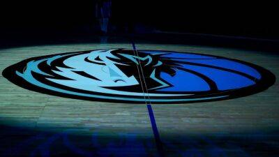 Phoenix Suns - Jason Kidd - NBA fines Dallas Mavericks $50,000 for violations of bench-decorum rules in Game 7 vs. Phoenix Suns - espn.com - San Francisco - county Dallas - county Maverick