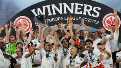 Frankfurt beats Rangers in shootout to win Europa League
