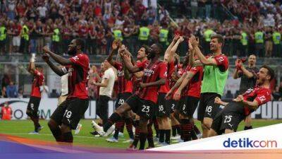 MU Harus Lebih Bijak Dalam Membangun Tim, Tirulah AC Milan