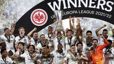 Ryan Kent - Aaron Ramsey - Rafael Borre - Kevin Trapp - Ramon Sanchez - Europa League final: Frankfurt tops Rangers in penalty shootout for trophy - foxnews.com - Germany - Spain - Colombia -  Sanchez