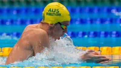 Australia's Stubblety-Cook smashes men's 200m breaststroke world record - cbc.ca - Russia - Australia -  Tokyo - South Korea