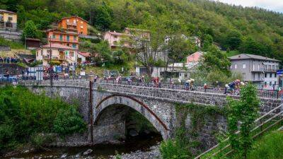 Las mejores imágenes de la etapa más larga del Giro - en.as.com -  Parma