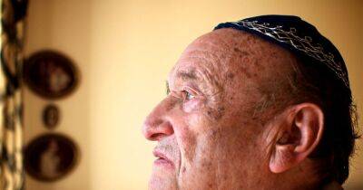 Tributes to inspirational Holocaust survivor Jack Aizenberg, who has died aged 96 - manchestereveningnews.co.uk - Poland