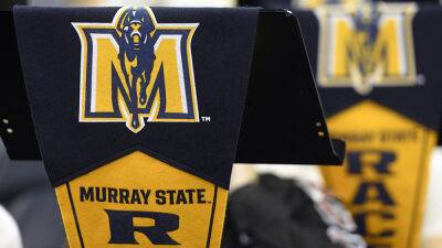 Murray State Racers softball team involved in bus crash on way to NCAA tournament, 3 people injured