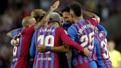 Barcelona 2-Mallorca 1 | Memphis decide, Ansu vuelve