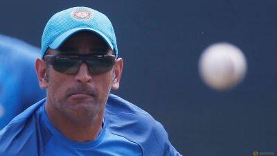 Dhoni expects liberated Jadeja to fix Chennai's catching woes