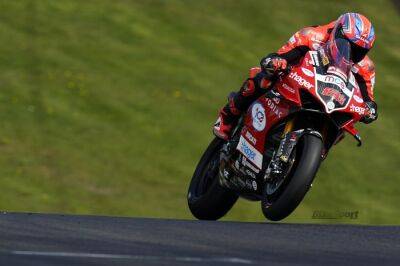 Oulton BSB: ‘Unstable’ Panigale limiting Sykes