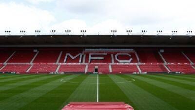 Chris Wilder - Championship - Nick Powell - Middlesbrough issue life ban to fan following son’s Riverside pitch invasion - bt.com -  Stoke