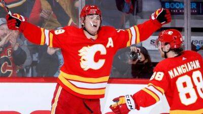Panthers, Flames lead contenders in playoff Power Rankings