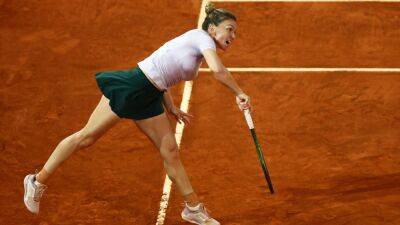 Madrid Open 2022 - Simona Halep sets up Ons Jabeur quarter-final after battling past Coco Gauff