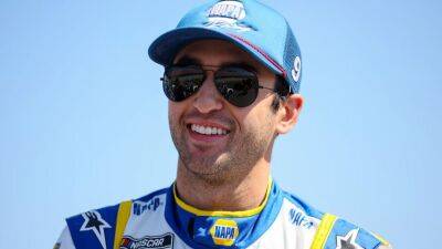 Chase Elliott wins Dover Cup race
