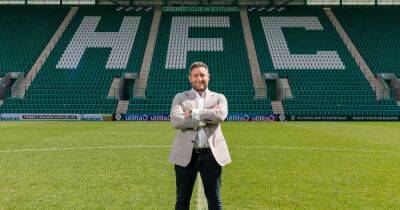 Lee Johnson fires Hibs 'I'm coming for you' warning to Hearts boss Robbie Neilson