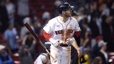 Julio Rodríguez - Story hits three HRs, seven RBIs as Red Sox trounce Mariners - tsn.ca - France -  Boston -  Seattle