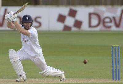 Ben Compton scores fourth hundred of the season as Kent reach 286-2 on day one at Northants